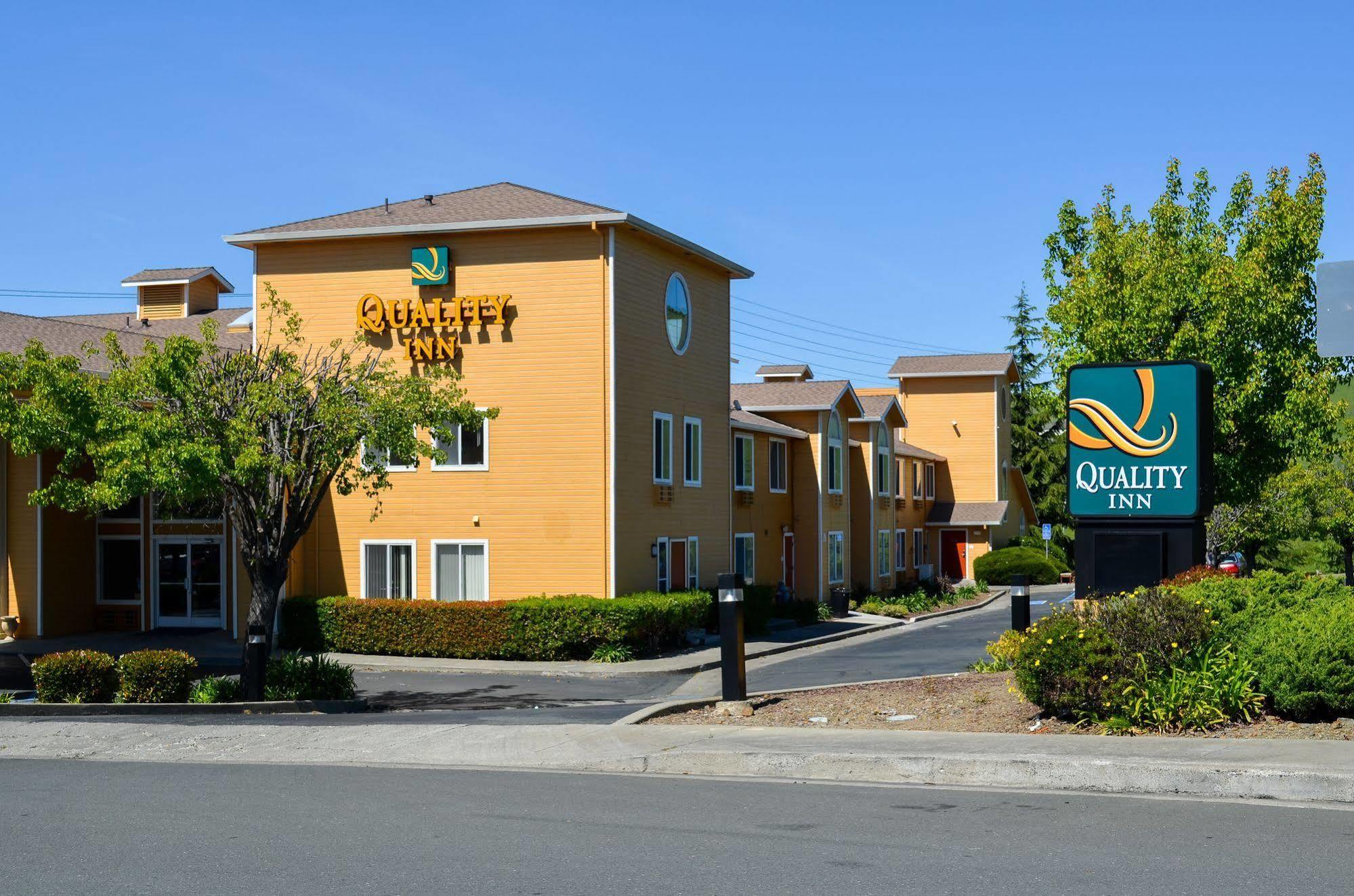 Quality Inn Near Six Flags Discovery Kingdom-Napa Valley Vallejo Exterior foto